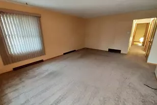 3642 S 95th St, Milwaukee, WI 53228 - Photo 15