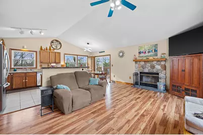 W299S10917  Valley Ridge Dr, Mukwonago, WI 53149 - Photo 7