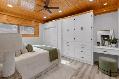 4015 W Kiley Ave, Milwaukee, WI 53209 - Photo 9