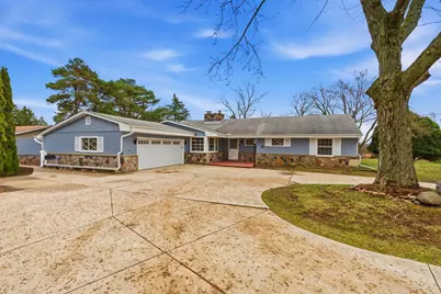 18635  Benington Dr, Brookfield, WI 53045 - Photo 5