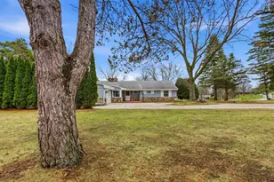 18635 Benington Dr, Brookfield, WI 53045 - Photo 1