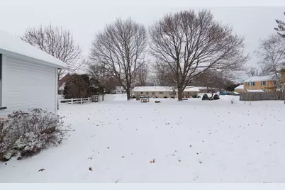 318  Forest Ave, Kewaskum, WI 53040 - Photo 21