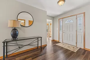 4330 Cedar Ridge Ln, Racine, WI 53405 - Photo 15