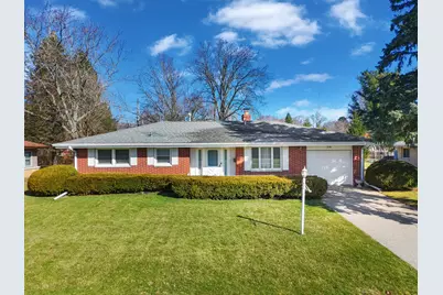 236 W Rockwell St, Elkhorn, WI 53121 - Photo 19