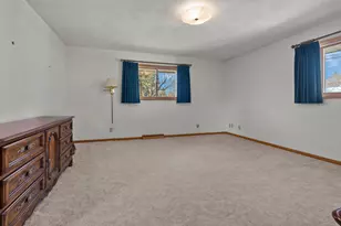 236 W Rockwell St, Elkhorn, WI 53121 - Photo 27