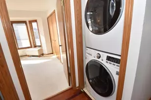 1040 Lansdowne Ct, Brookfield, WI 53045 - Photo 27