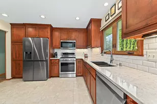 1466 Scenic Dr, Richfield, WI 53033 - Photo 19