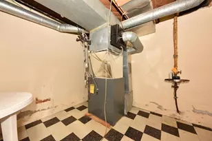 7262 W Medford Ave, Milwaukee, WI 53218 - Photo 19