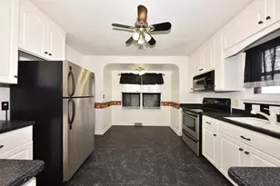 7262 W Medford Ave, Milwaukee, WI 53218 - Photo 7