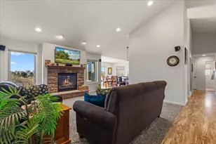 65 Rushmore Ln, Hartford, WI 53027 - Photo 3