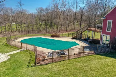 W287N3838 N Shore Dr, Delafield, WI 53072 - Photo 3