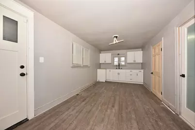 1225 W Keefe Ave, Milwaukee, WI 53206 - Photo 9