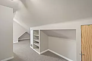 2919 N 85th St, Milwaukee, WI 53222 - Photo 13