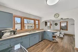 1304 S 116th St, West Allis, WI 53214 - Photo 11