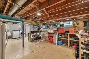 1304 S 116th St, West Allis, WI 53214 - Photo 19