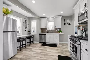 9006 W Dakota Ave, West Allis, WI 53227 - Photo 7