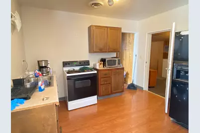 828  5th Ave #820, 822, 826, 421 Winnebago, La Crosse, WI 54601 - Photo 9