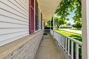 9617 Grayce Dr, Sturtevant, WI 53177 - Photo 3