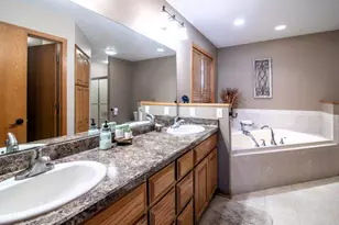 1500 Wedgewood Dr, Watertown, WI 53098 - Photo 25