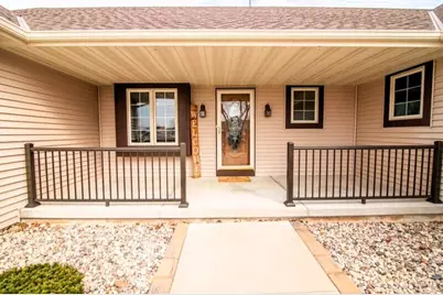 1500  Wedgewood Dr, Watertown, WI 53098 - Photo 5