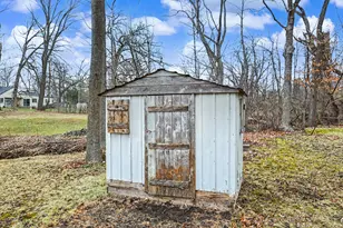 7170 S 35th St, Franklin, WI 53132 - Photo 27