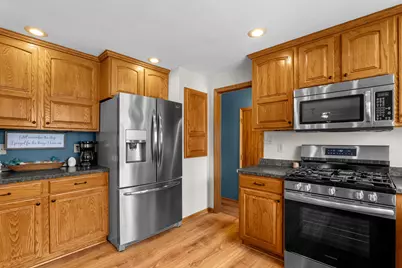 123 N 12th St, Oostburg, WI 53070 - Photo 3