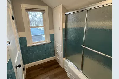 924 N 8th St, Manitowoc, WI 54220 - Photo 29