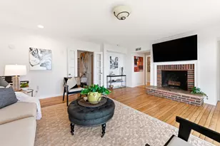 8035 N Beach Dr, Fox Point, WI 53217 - Photo 21