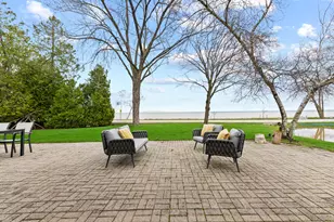 8035 N Beach Dr, Fox Point, WI 53217 - Photo 55