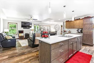 N13703 Canar Rd, Trempealeau, WI 54661 - Photo 9