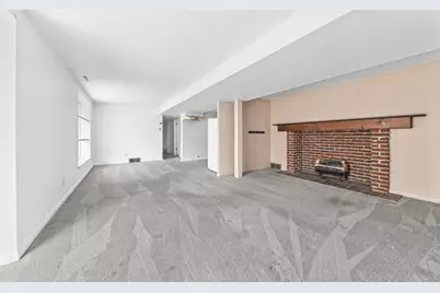 N60W15671  Hawthorne Dr, Menomonee Falls, WI 53051 - Photo 23