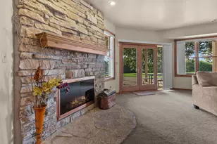 W5244 County Rd ES, Sugar Creek, WI 53121 - Photo 31