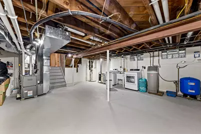 N85W12940  Renee Dr, Menomonee Falls, WI 53051 - Photo 29