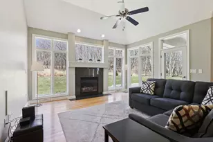 1520 Pamme Ct, West Bend, WI 53090 - Photo 9