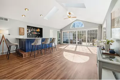 W223N8293  Sandras Dr, Lisbon, WI 53089 - Photo 7