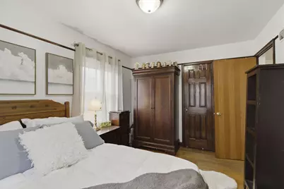 6711 W Howard Ave, Milwaukee, WI 53220 - Photo 3