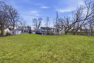 6711 W Howard Ave, Milwaukee, WI 53220 - Photo 47