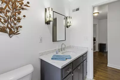 6711 W Howard Ave, Milwaukee, WI 53220 - Photo 7