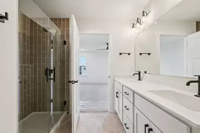 W149N11973  Red Holly Dr, Germantown, WI 53022 - Photo 25