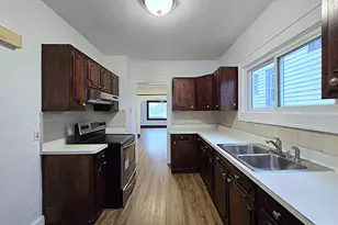 5207 S Lake Dr, Cudahy, WI 53110 - Photo 3