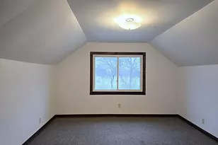 5207 S Lake Dr, Cudahy, WI 53110 - Photo 17