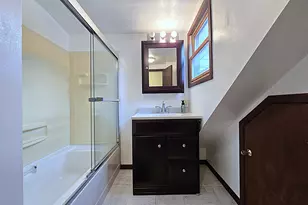 5207 S Lake Dr, Cudahy, WI 53110 - Photo 27