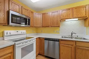 1057 N Sunnyslope Dr, Racine, WI 53406 - Photo 17