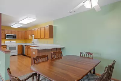 1057 N Sunnyslope Dr #104, Racine, WI 53406 - Photo 21