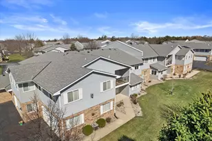 1057 N Sunnyslope Dr, Racine, WI 53406 - Photo 1