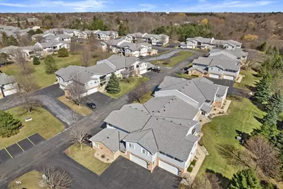 1057 N Sunnyslope Dr #104, Racine, WI 53406 - Photo 9