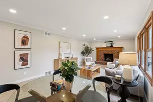 9936 N Concord Dr, Mequon, WI 53097 - Photo 21