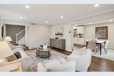 9936 N Concord Dr, Mequon, WI 53097 - Photo 9