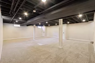 9936 N Concord Dr, Mequon, WI 53097 - Photo 43