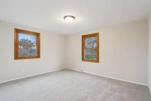 9936 N Concord Dr, Mequon, WI 53097 - Photo 33